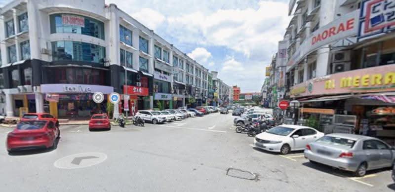 Shop / Office untuk Disewa di Bandar Puteri Puchong (Puchong) - Francis Lim - Exterior - PropertyGuru.com.my