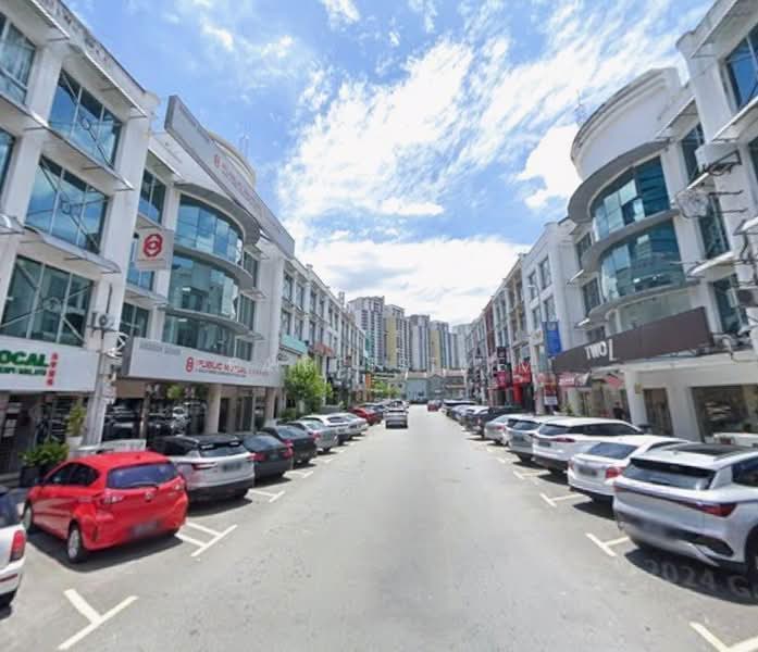 Shop / Office untuk Disewa di Bandar Puteri Puchong (Puchong) - Francis Lim - Exterior - PropertyGuru.com.my