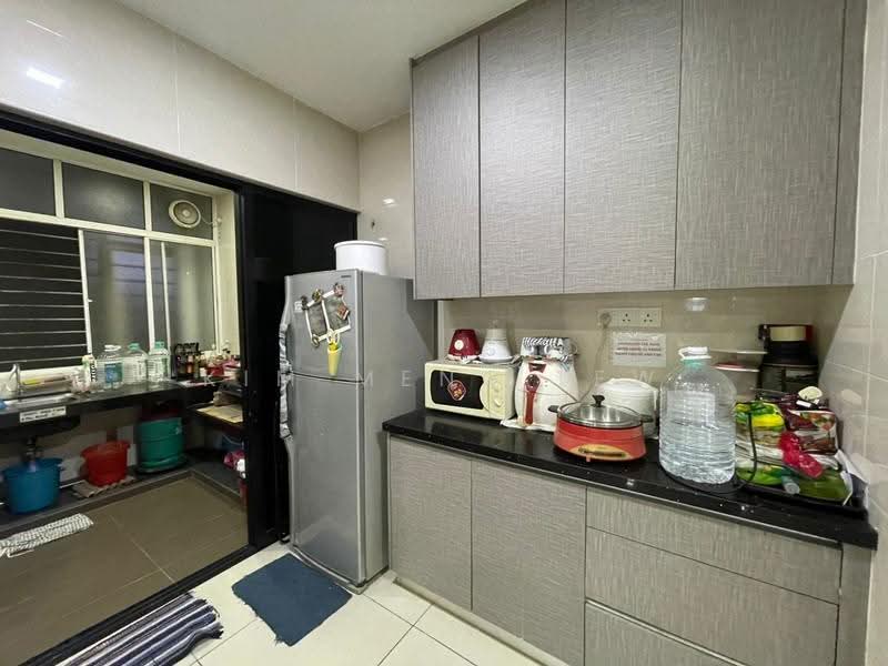 Kondominium untuk Dijual di First Residence (Residensi Unggul) - Kim Meng Lew - Kitchen - PropertyGuru.com.my