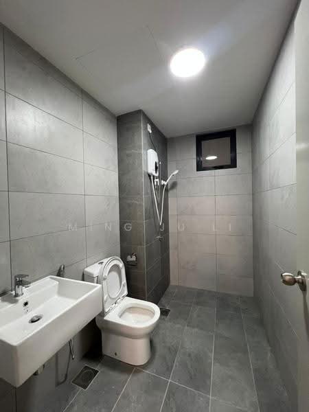 Kediaman Servis untuk Disewa di M Astra - Ming Ju Li - Bathroom - PropertyGuru.com.my