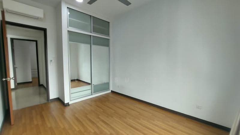 Kondominium untuk Dijual di Nautica Lake Suites - Lee Su Li - Bedroom - PropertyGuru.com.my