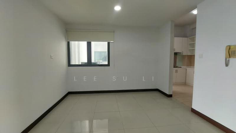 Kondominium untuk Dijual di Nautica Lake Suites - Lee Su Li - dry kitchen - PropertyGuru.com.my