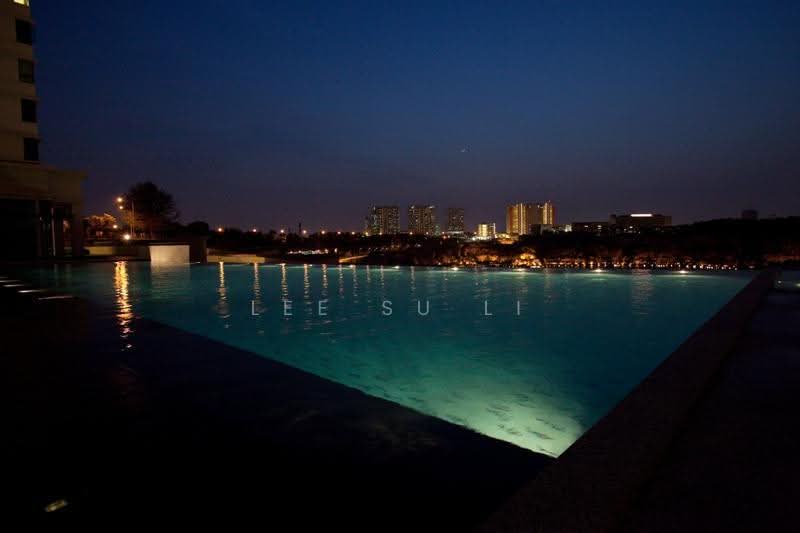 Kondominium untuk Dijual di Nautica Lake Suites - Lee Su Li - swimming pool - PropertyGuru.com.my