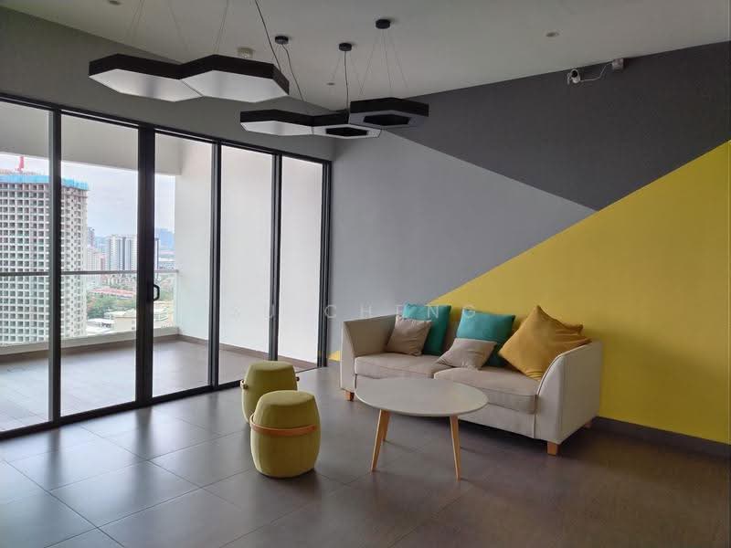 Kediaman Servis untuk Dijual di Far East - Su Cheng - Living Room - PropertyGuru.com.my