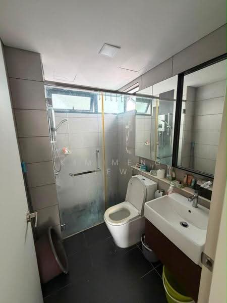 Service Residence for Sale at Three33 Residence - Kim Meng Lew - Bathroom - PropertyGuru.com.my