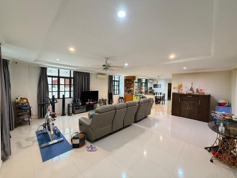 Rumah Berkembar untuk Dijual di Minden Heights (Gelugor) - Ronald Kee - Living Room - PropertyGuru.com.my