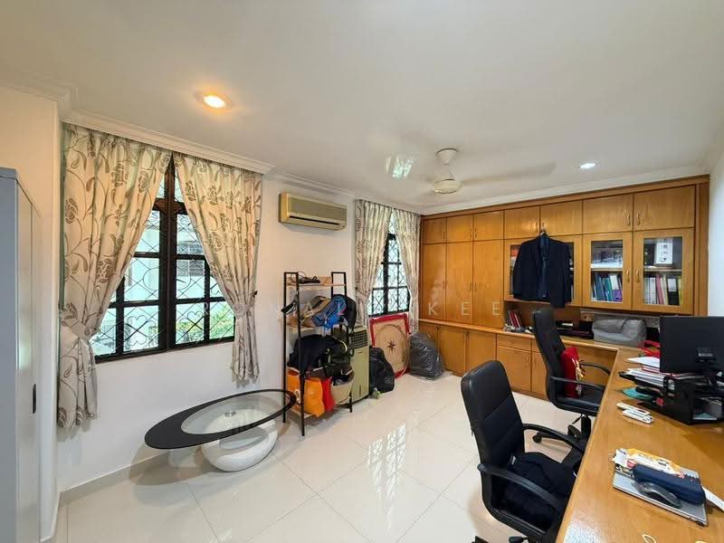 Rumah Berkembar untuk Dijual di Minden Heights (Gelugor) - Ronald Kee - Study - PropertyGuru.com.my