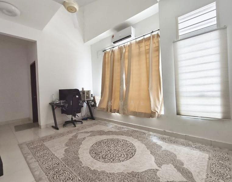 Rumah Teres 2-Tingkat untuk Dijual di Bandar Puncak Alam (Puncak Alam) - Liza Khalid - PropertyGuru.com.my