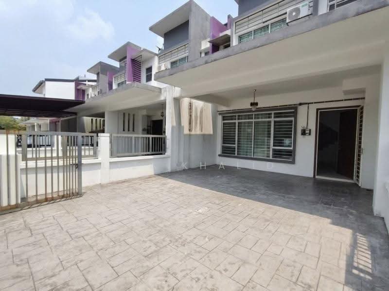 Rumah Teres 2-Tingkat untuk Dijual di Bandar Puncak Alam (Puncak Alam) - Liza Khalid - PropertyGuru.com.my