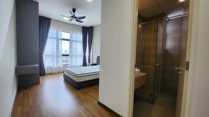 Condominium for Rent at Chymes Condo @ Gurney KL (Faber Antara Condominium) - Yen Alice - Master Bedroom - PropertyGuru.com.my