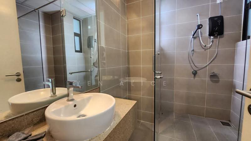 Condominium for Rent at Chymes Condo @ Gurney KL (Faber Antara Condominium) - Yen Alice - Master Bathroom - PropertyGuru.com.my