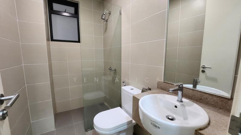 Condominium for Rent at Chymes Condo @ Gurney KL (Faber Antara Condominium) - Yen Alice - Bathroom 2 - PropertyGuru.com.my