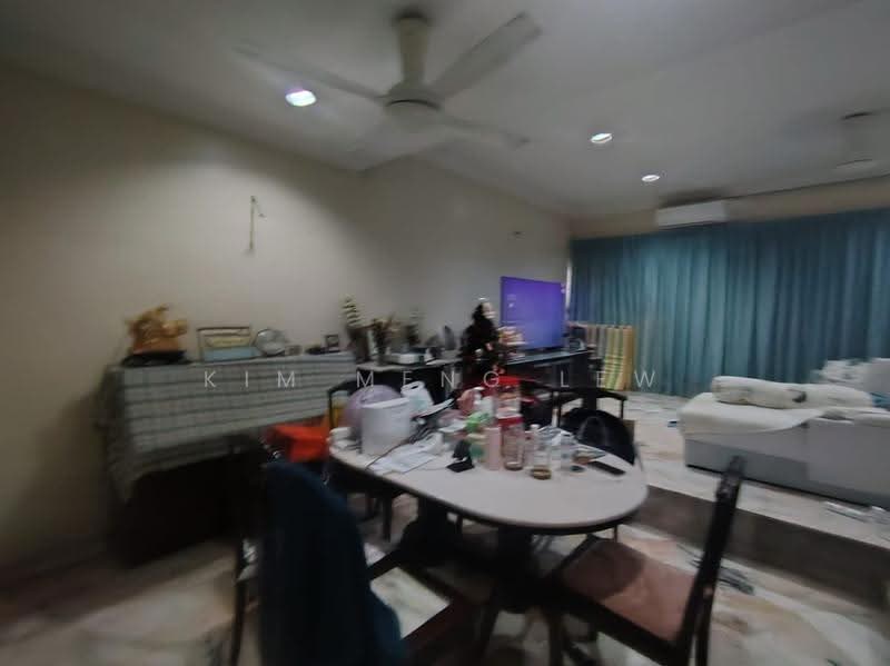 2-storey Terraced House for Sale in Taman Bukit Maluri (Kepong) - Kim Meng Lew - Living Room - PropertyGuru.com.my