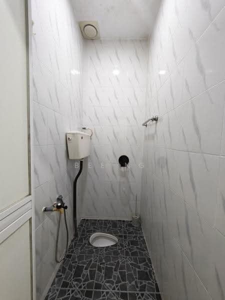 1-storey Terraced House for Sale in Skudai (Johor) - Bee Ng - Bathroom - PropertyGuru.com.my