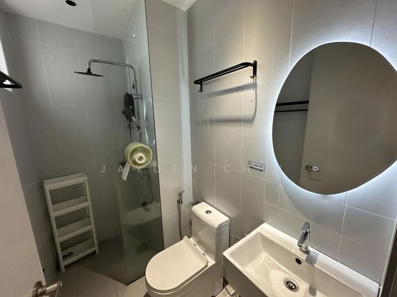 Kondominium untuk Disewa di Resilion Residence - Jayden Chik - Bathroom - PropertyGuru.com.my