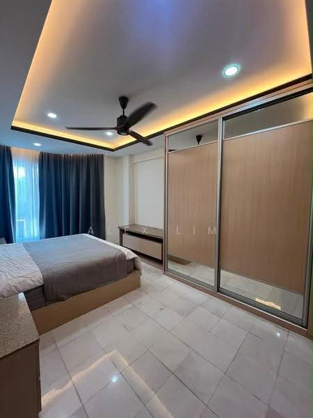 Kondominium untuk Disewa di Gold Coast Resort Condominium - Alex Lim - Bedroom - PropertyGuru.com.my