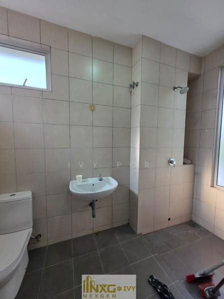 3-storey Terraced House for Sale in Bandar Botanic (Klang) - Ivy Por - Bathroom - PropertyGuru.com.my