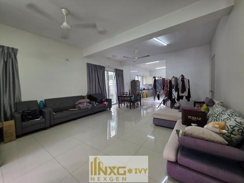 3-storey Terraced House for Sale in Bandar Botanic (Klang) - Ivy Por - Living Room - PropertyGuru.com.my