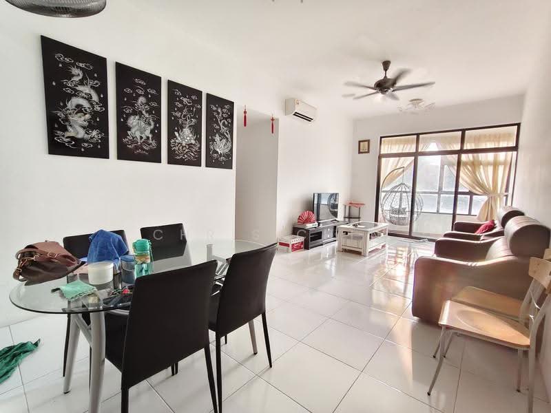 Condominium for Rent at Oasis - Chris Chin - Living Room - PropertyGuru.com.my