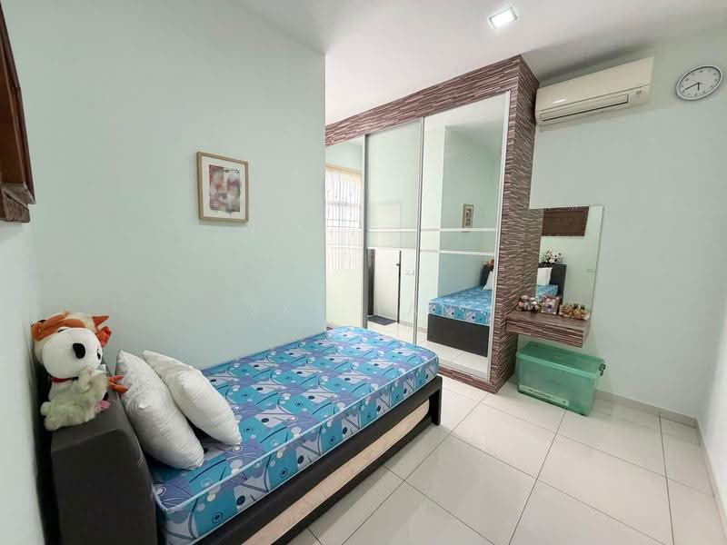 2-storey Terraced House for Sale in Setia Tropika (Johor Bahru) - Sky Tan - Bedroom - PropertyGuru.com.my