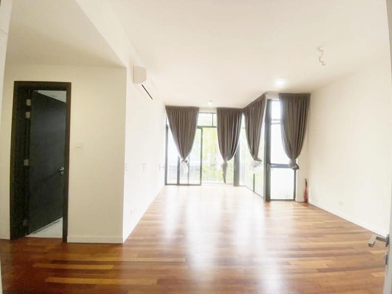 3-storey Terraced House for Sale in Ampang (Kuala Lumpur) - Hetha Chan - Living Room - PropertyGuru.com.my