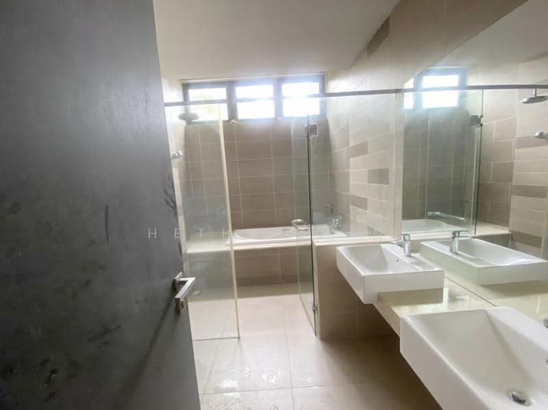 Rumah Teres 3-Tingkat untuk Dijual di Taman Melawati (Ulu Kelang) - Hetha Chan - Bathroom - PropertyGuru.com.my