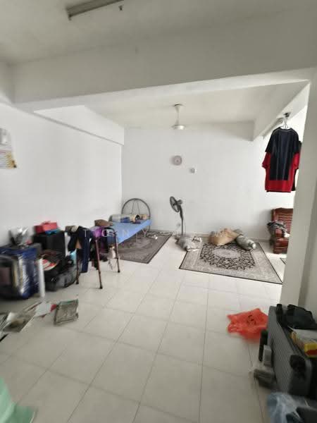 Flat for Sale at Taman Bukit Emas - Tony Low - Bedroom - PropertyGuru.com.my