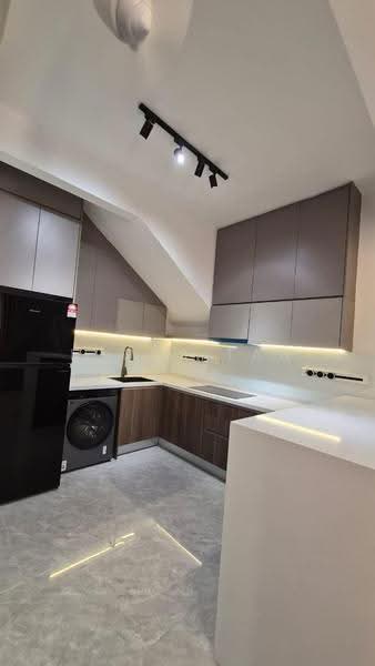 Kondominium untuk Dijual di The Reach @ Titiwangsa - Lucas Tan - Kitchen - PropertyGuru.com.my
