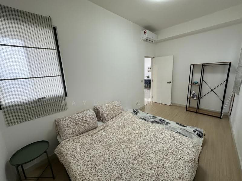 Kediaman Servis untuk Disewa di Continew - Jayden Chik - Bedroom - PropertyGuru.com.my