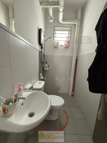 Apartment for Sale at Aronia - Ivy Por - Bathroom - PropertyGuru.com.my