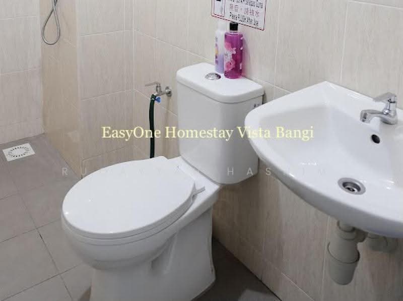 Kondominium untuk Disewa di Vista Bangi - Ruqayyah Hashim - Bathroom - PropertyGuru.com.my