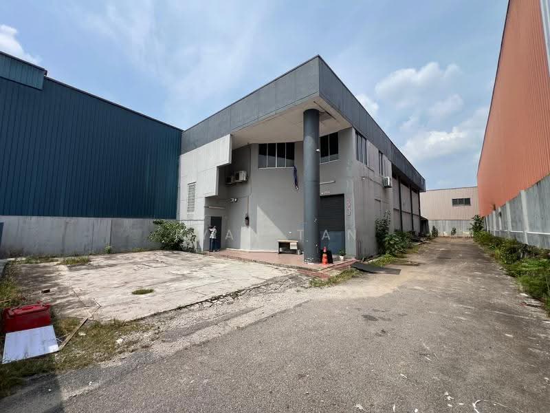 Semi-D Factory for Sale in Bandar Seri Alam (Masai) - Ryan Tan - Exterior - PropertyGuru.com.my