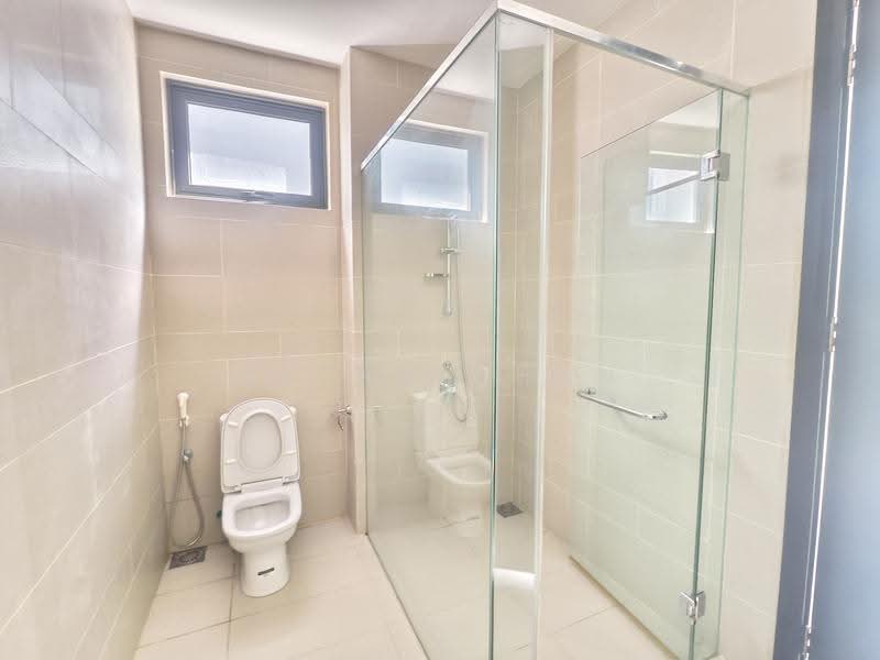 Banglo Lot Kosong untuk Dijual di Ampang (Kuala Lumpur) - Hetha Chan - Bathroom - PropertyGuru.com.my