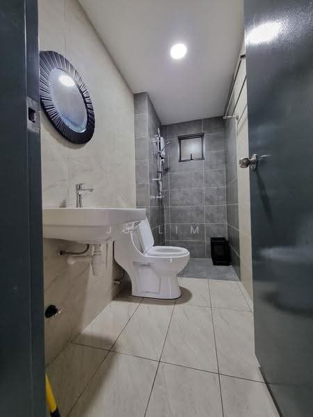 Kondominium untuk Disewa di The Hipster - JJ Lim - Bathroom - PropertyGuru.com.my