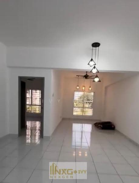 Pangsapuri untuk Disewa di Trifolia - Ivy Por - Living Room - PropertyGuru.com.my