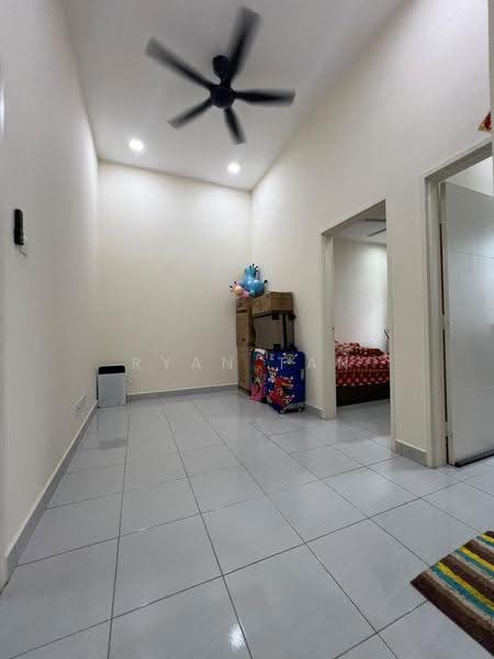 Rumah Teres untuk Dijual di Masai (Johor) - Ryan Tan - Living Room - PropertyGuru.com.my