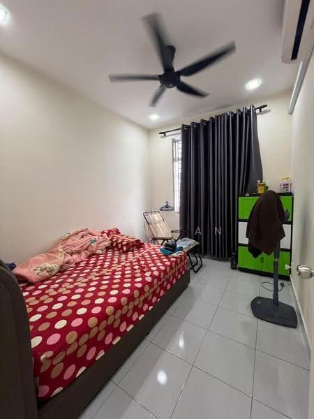 Rumah Teres untuk Dijual di Masai (Johor) - Ryan Tan - Bedroom - PropertyGuru.com.my