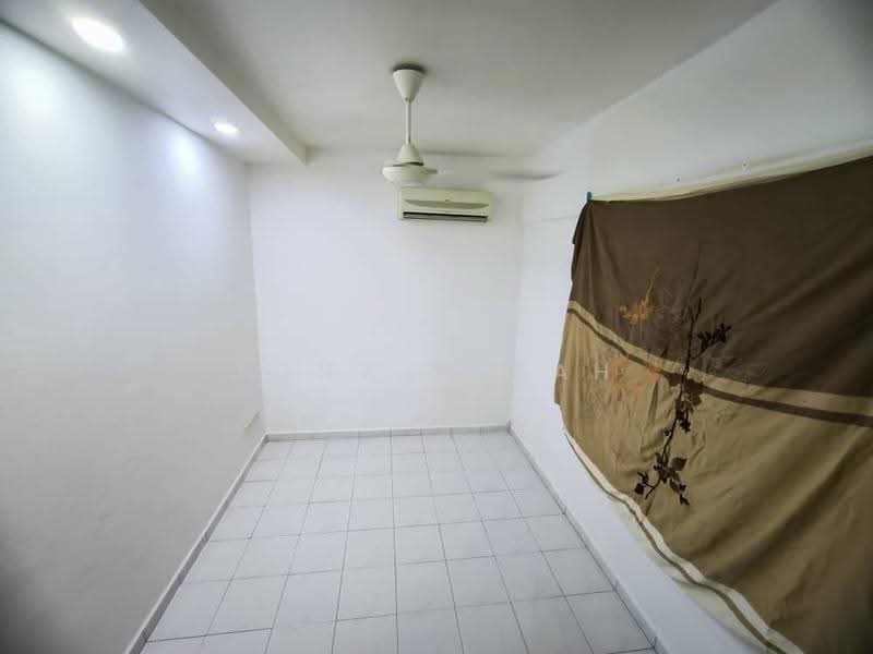 Apartment for Sale at Sri Ivori Apartment - Tony Cheah - Interior - PropertyGuru.com.my