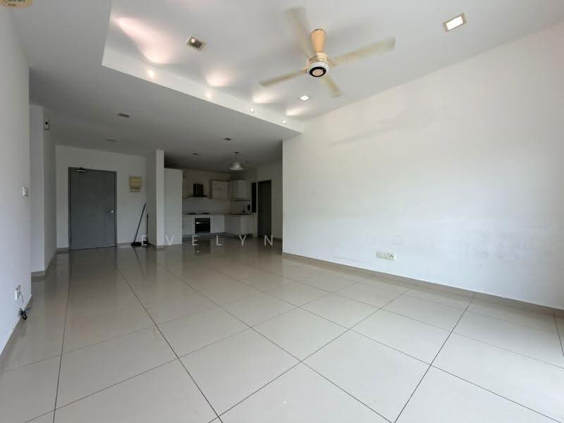 Kondominium untuk Dijual di T-Parkland - Evelyn Khoo - Living & Kitchen - PropertyGuru.com.my