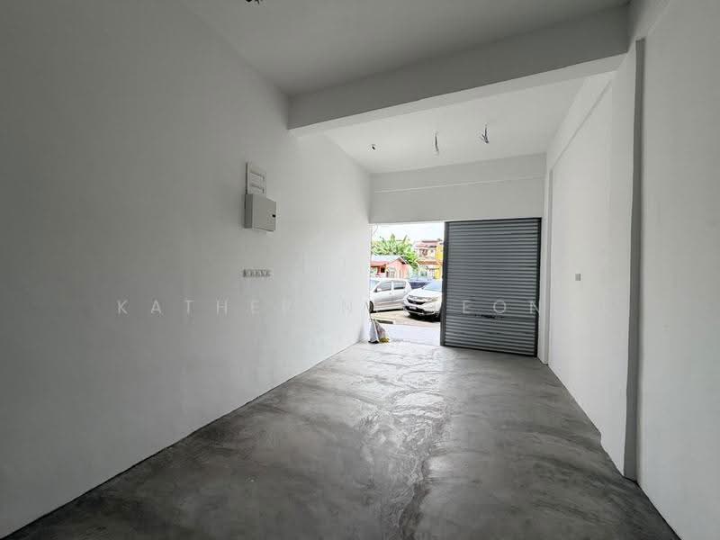 Shop for Rent in Rawang (Selangor) - Katherine Leong - Interior - PropertyGuru.com.my