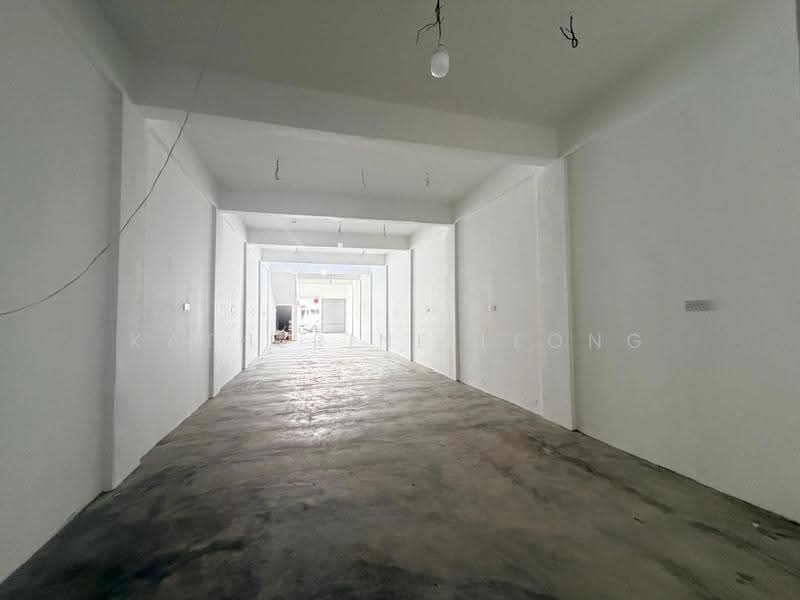 Shop for Rent in Rawang (Selangor) - Katherine Leong - Interior - PropertyGuru.com.my