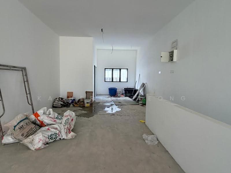 Shop for Rent in Rawang (Selangor) - Katherine Leong - Interior - PropertyGuru.com.my