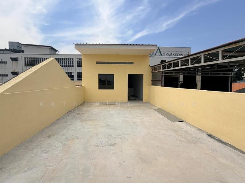 Shop for Rent in Rawang (Selangor) - Katherine Leong - Exterior - PropertyGuru.com.my