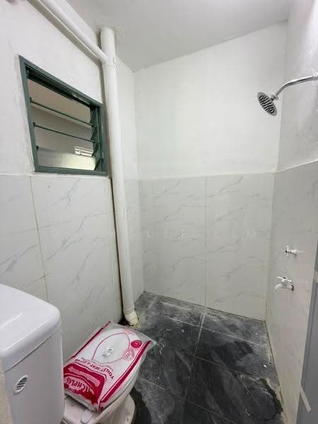 2-storey Terraced House for Sale in Taman Mawar (Pasir Gudang) - Michelle Lim - Bathroom - PropertyGuru.com.my