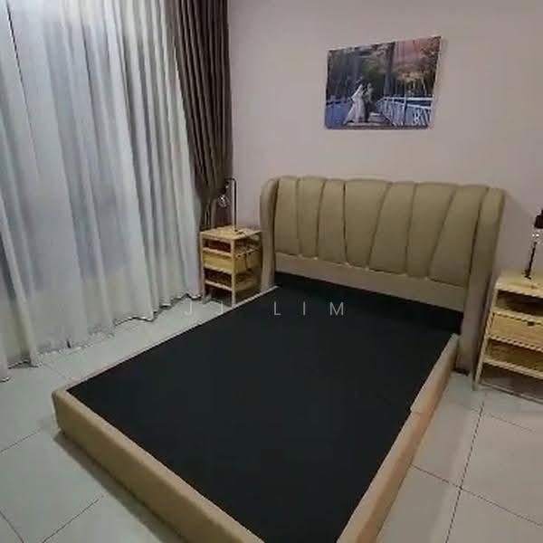 Kondominium untuk Disewa di Sky Awani Residensi 3 - JJ Lim - Bedroom - PropertyGuru.com.my