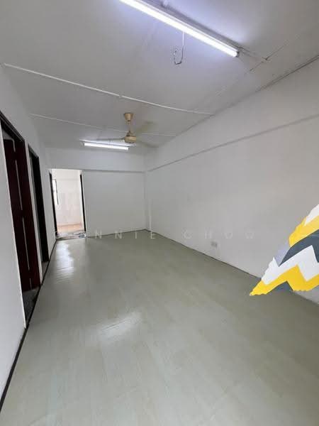 Flat for Rent at Flat Mahkota Cheras (L1 L2 L3 L4 L5) - Connie Choo - Interior - PropertyGuru.com.my