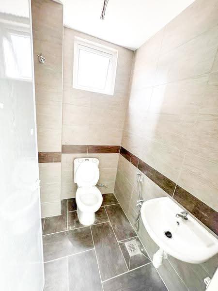 Factory for Rent in Klang (Selangor) - Peggy Lim - Bathroom - PropertyGuru.com.my