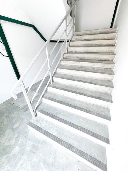 Factory for Rent in Klang (Selangor) - Peggy Lim - Corridor - PropertyGuru.com.my