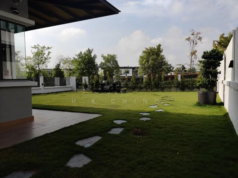 Semi-Detached House for Sale in Bandar Seri Coalfields (Sungai Buloh) - H.K Ching - Exterior - PropertyGuru.com.my