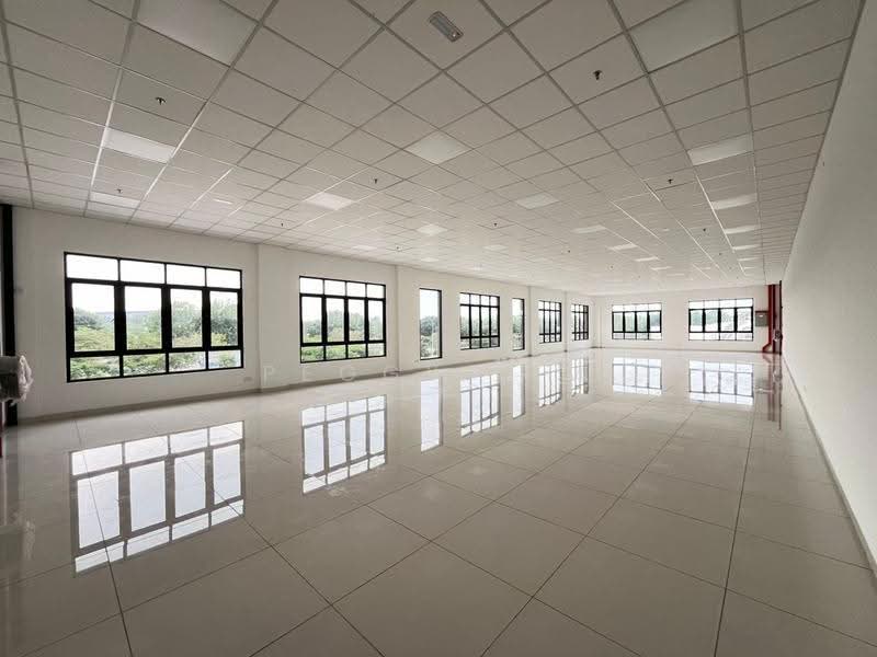 Detached Factory for Rent in Port Klang (Pelabuhan Klang) (Selangor) - Peggy Lim - Interior - PropertyGuru.com.my